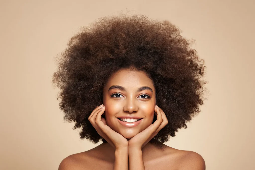 Tout savoir sur l’huile de ricin pour la pousse des cheveux naturellement