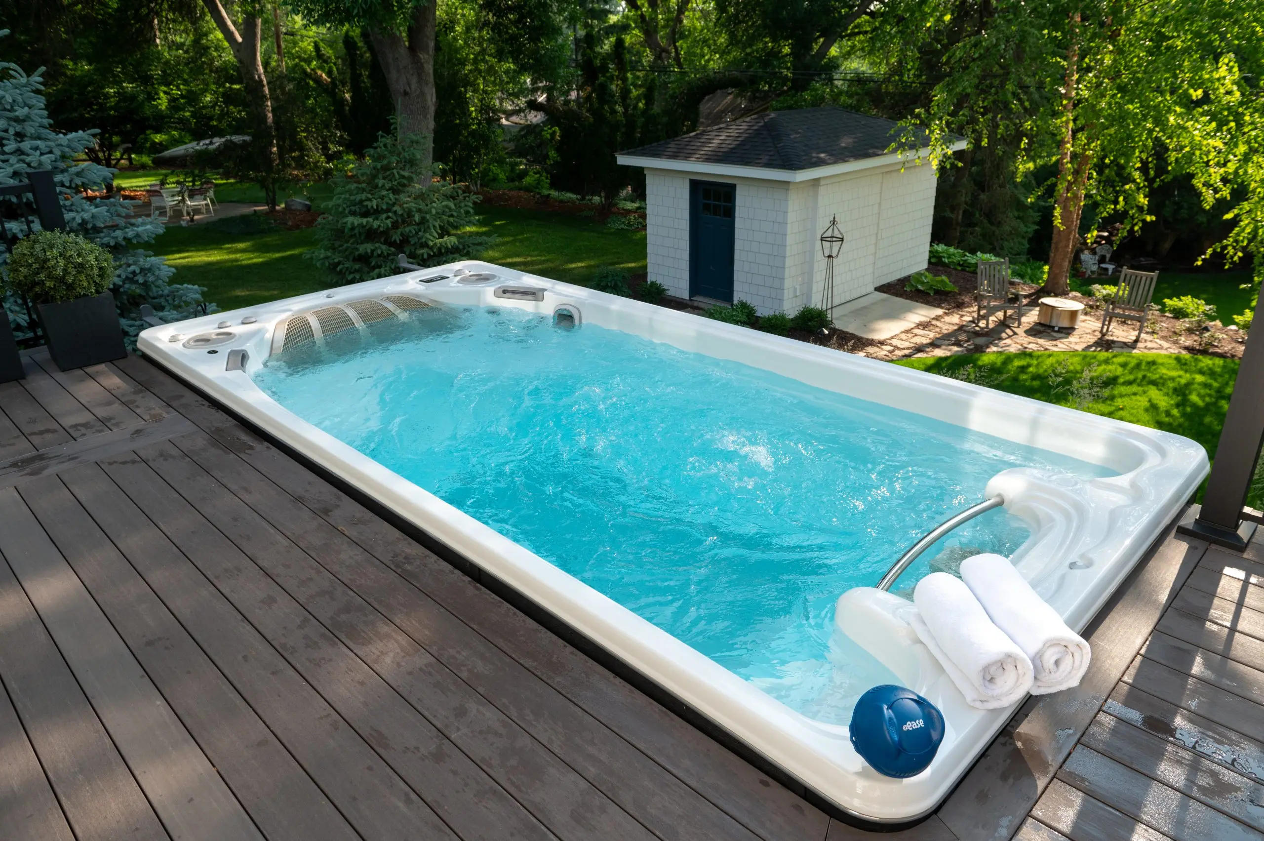 Whirlpool kaufen und den Sommerrabatt bei Spa Solutions sichern