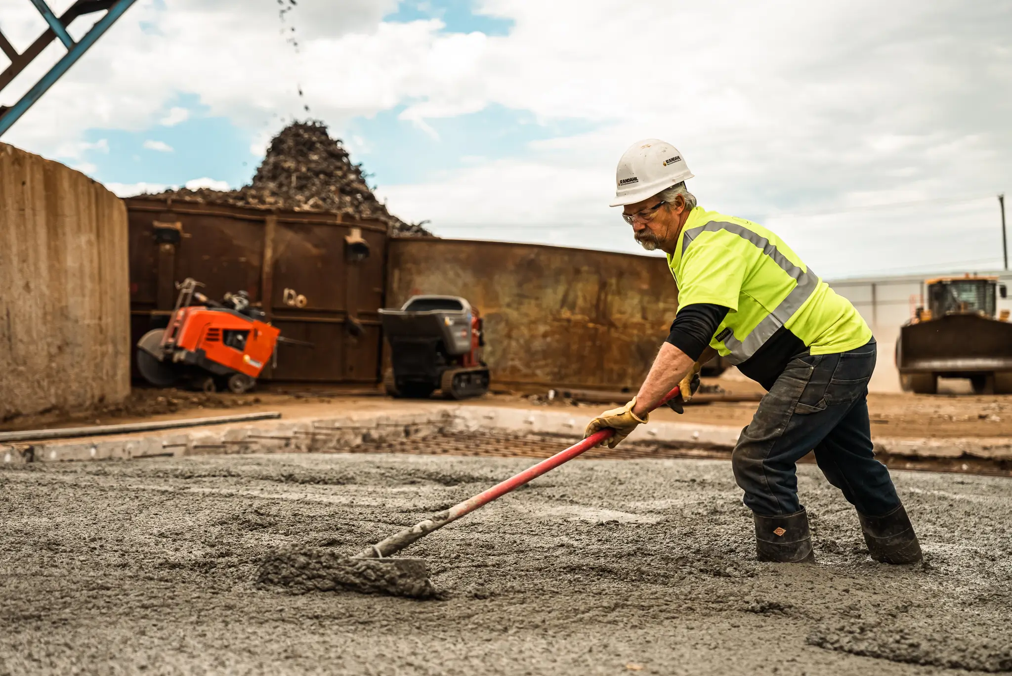 Trusted Concrete Contractor Minneapolis MN | Kali Concrete Services