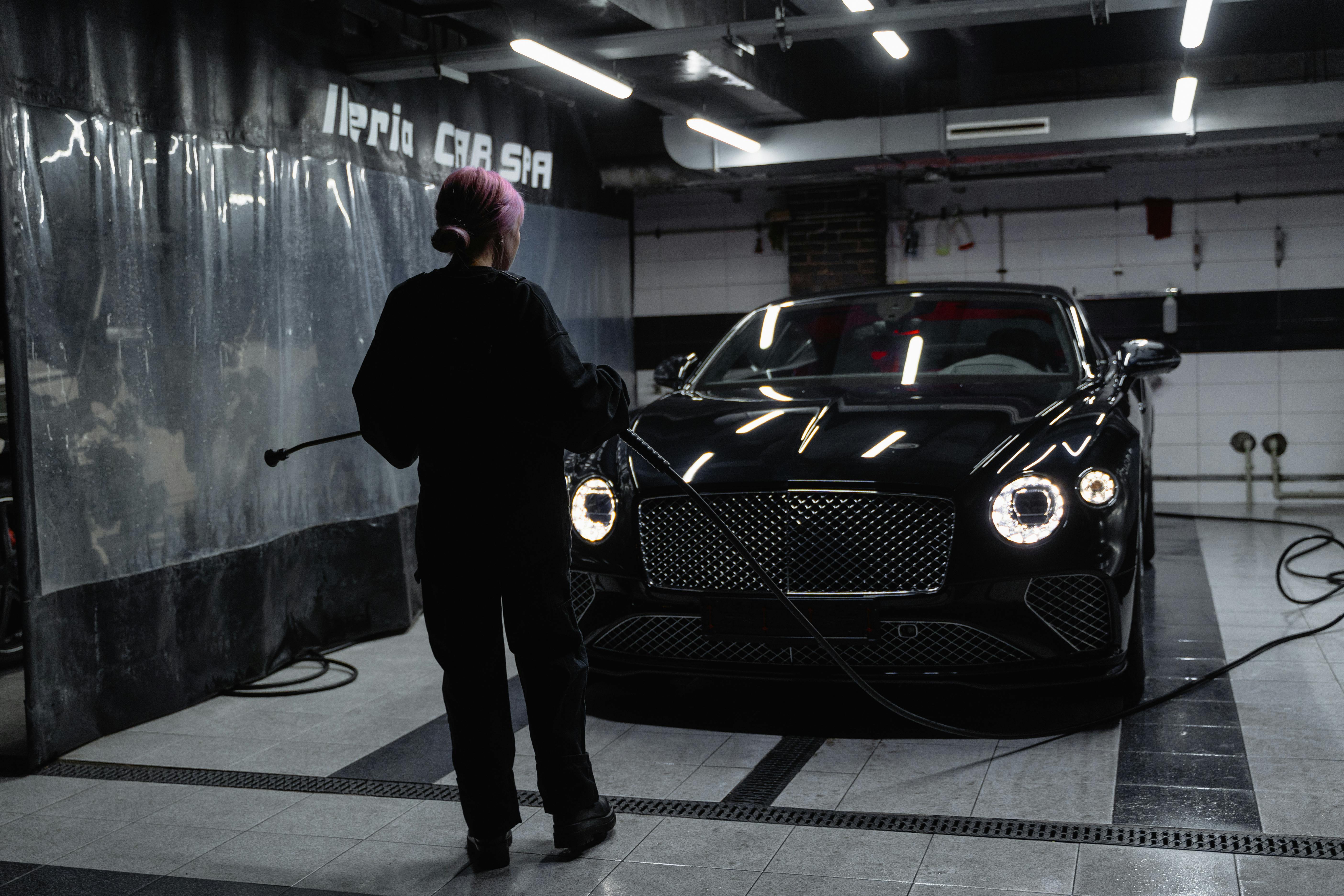 Best Car Service NYC for Luxury Airport and Corporate Travel